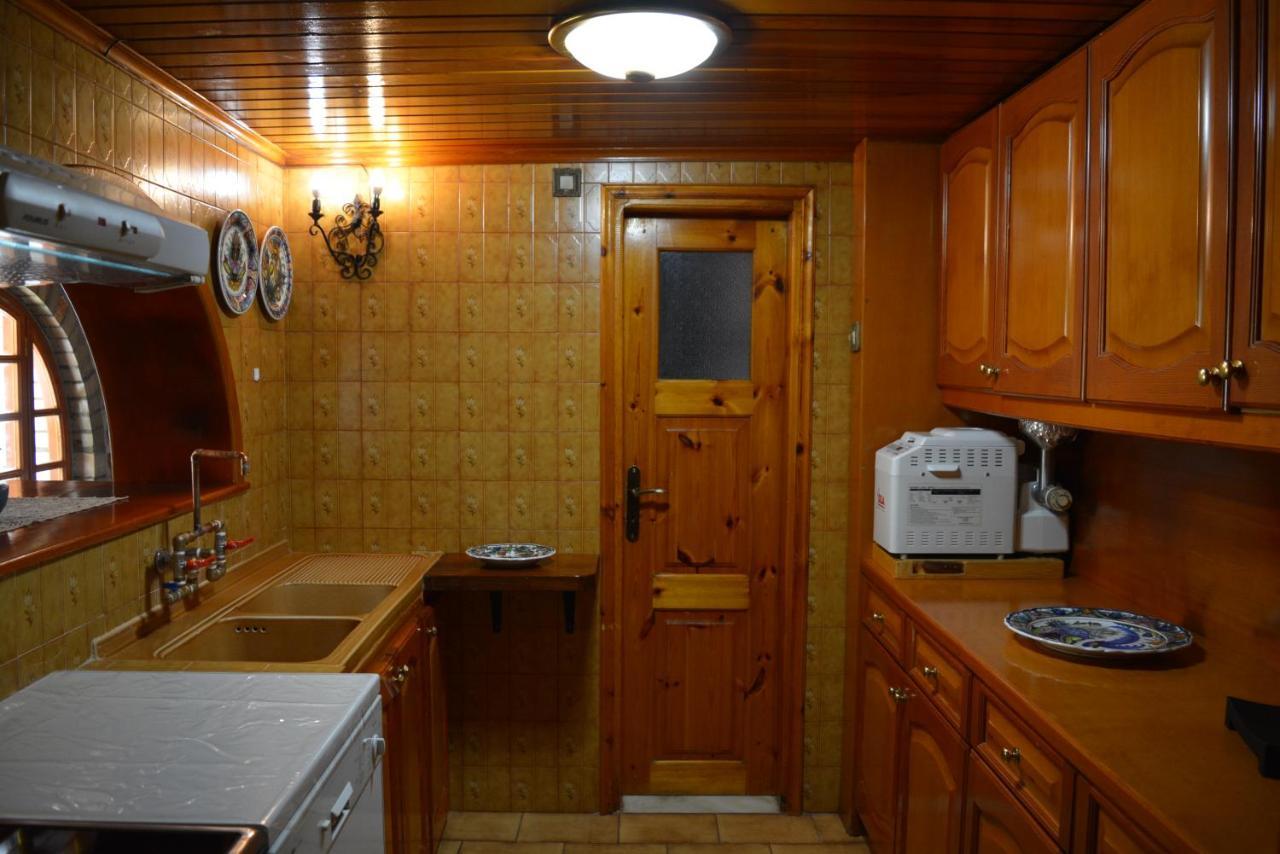 Appartement Remvi à Hydra  Extérieur photo